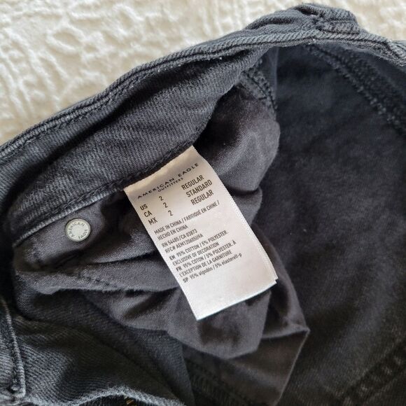 American Eagle Outfitters Black Mom Straight Leg Jeans 2 - Picture 7 of 9